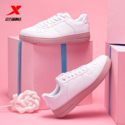 XTEP 特步 880118315135 女款马卡龙运动板鞋