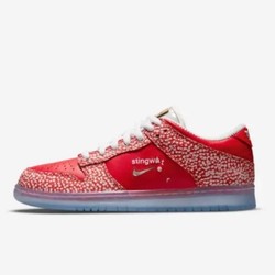 NIKE 耐克 SB Dunk Low OG QS 男/女滑板鞋