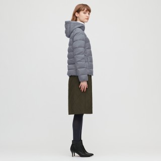 优衣库 女装 高级轻型羽绒连帽外套 429454 UNIQLO(150/76A/XS、07 青灰色)