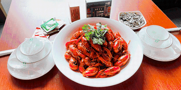 深圳美食推荐：『湘楚家宴』19.9元抢价值118元小龙虾套餐，含2斤小龙虾