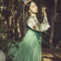 钟灵记般若重工大摆齐胸襦裙对襟齐腰汉服女改良春夏秋冬装传统绿(M、上襦一件现货)