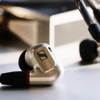 SENNHEISER 森海塞尔 IE 900 入耳式挂耳式有线耳机 银色 3.5mm