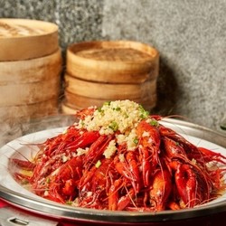 6种口味小龙虾畅吃！上海新锦江大酒店赛美蓉“虾”日风情自助晚餐