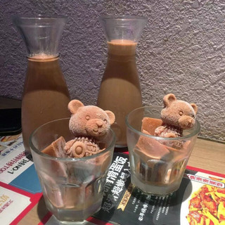 塔库鲁 网红小熊冰块模具创意咖啡冰块模具硅胶冰格制冰盒奶茶冰雕模具 网红小熊(1个装)易脱模