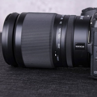 Nikon 尼康 Z 24-70mm F2.8 S 标准变焦镜头 尼康Z卡口 82mm