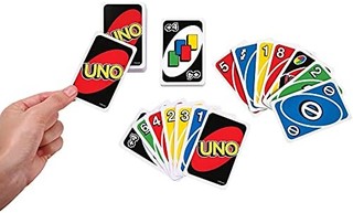 Mattel Games UNO：家庭卡片游戏，坚固的存储罐中有112张卡片，便于旅行携带，是7岁及以上儿童的完美礼物