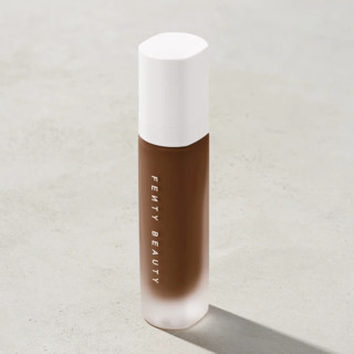 FENTY BEAUTY 滤镜大师柔光美肌粉底液