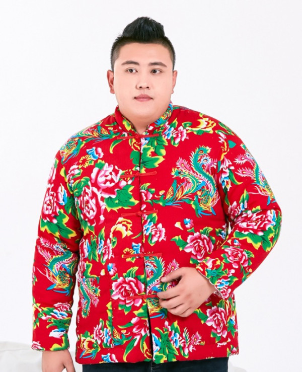 今天小编就忍痛割爱(并不),给大家安利蜜若斯的一款男士大码花棉袄~"