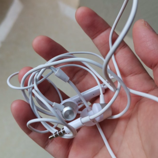 商品oppo mh130 入耳式耳机 白色