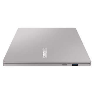 SAMSUNG 三星 星曜 7系 15.6英寸 轻薄本 银色(酷睿i5-8265U、MX250、16GB、512GB SSD、1080P、60Hz)