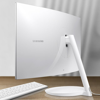 SAMSUNG 三星 C32H711QEC 31.5英寸 VA 曲面 FreeSync 显示器（2560×1440、60Hz、125%sRGB）