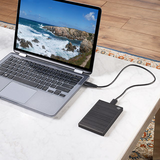 SEAGATE 希捷 Backup Plus系列 2.5英寸Micro-B便携移动硬盘 2TB USB 3.0 典雅黑