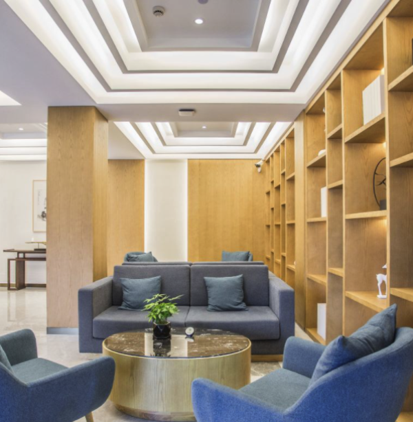 周末不加价杭州灵山开元颐居酒店精选房1晚含双早马场体验券家庭正餐