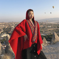 艾尤 民族风连帽披风开叉斗篷披肩两用加厚红色旅游保暖围巾女冬天西藏
