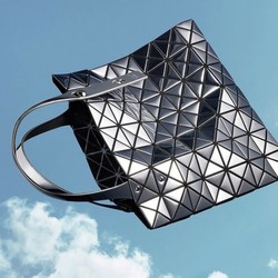 唯品会 BAO BAO ISSEY MIYAKE 精选包袋专场