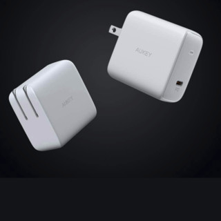 AUKEY 傲基科技 PA-B5 氮化镓GaN快充充电器 USB-C 100W 白色