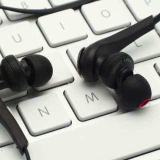 audio-technica 铁三角 ATH-CKS550iS 入耳式动圈有线耳机 黑色 3.5mm