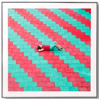 PICA Photo 拾相记 Yener Torun 作品《拍我别走》33 x 33 cm 内衬装裱 限量50件