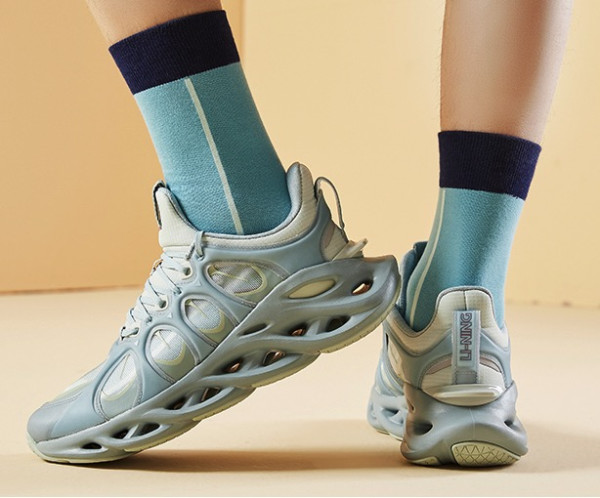 lining李宁弧acearhp191男款减震跑鞋