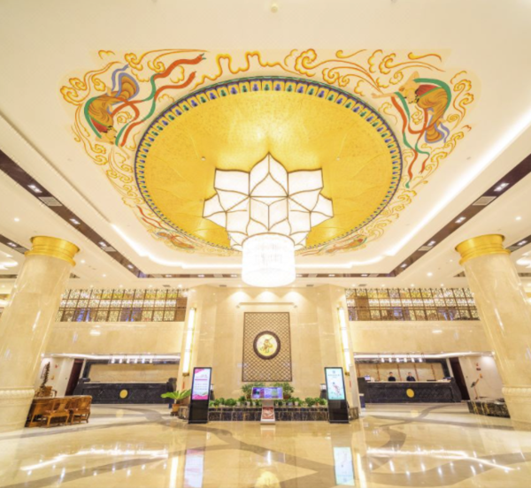 近鸣沙山月牙泉敦煌华夏国际酒店标准大双床房无窗2晚含双早延迟退房