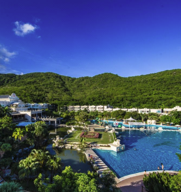 三亚亚龙湾凯莱仙人掌酒店高级山景房4晚含双早双人鱼疗采耳代金券等