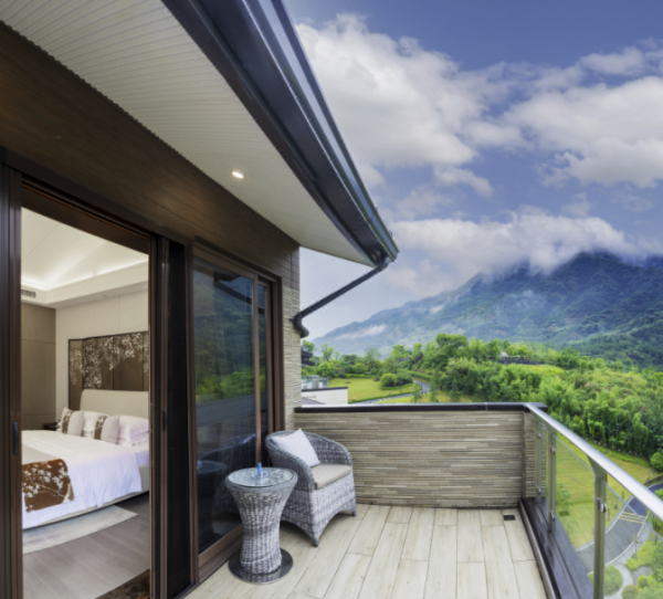 避暑玩水杭州湍口温泉星泉谷度假村山景温泉套房1晚含双早山景温泉