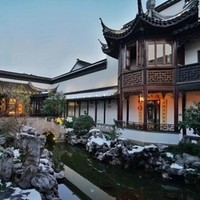 苏州山塘书香府邸 府邸套房1晚（含双早+下午茶1份+酒店伴手礼1份）