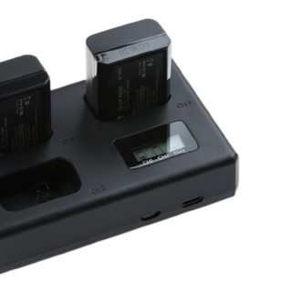 FB 沣标 FB-NP-FW50 相机锂电池 7.2V 950mAh 2块装 +FB-DC-NP-FW50 tri 相机电池充电器 黑色 三槽