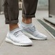  adidas 阿迪达斯 Ultra Boost BY2549 男款运动跑鞋　