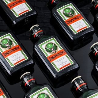 Jagermeister 野格 利口酒 35%vol 20ml