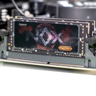 Apacer 宇瞻 NOX 暗黑女神系列 DDR4 3000MHz 笔记本内存 普条 黑色 8GB