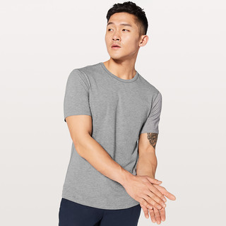 lululemon丨5 Year Basic 男士运动 T 恤 LM3AP7S