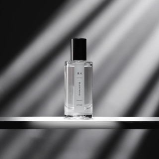 UTTORI 黑木中性淡香精 EDP 50ml