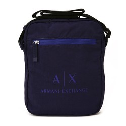 Armani Exchange 斜挎单肩包