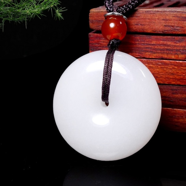 新疆天然金丝玉平安扣约25mm天然金丝玉羊脂级手工打磨抛光