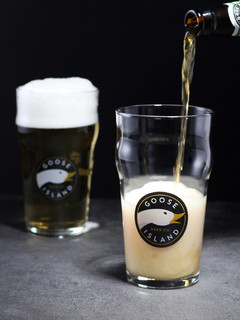 鹅岛 啤酒杯GOOSEISLAND专用杯英式皮尔森IPA精酿啤酒杯品脱杯定制