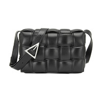 BOTTEGA VENETA 葆蝶家 CASSETTE系列 PADDED 女士加衬斜挎包 591970VCQR11229 黑色 中号