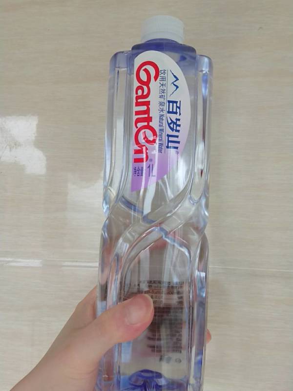 有券的上ganten百岁山景田饮用天然矿泉水1l15瓶