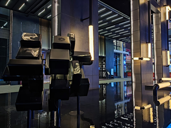 元旦春节周末不加价深圳北站moxy酒店高级客房2晚连住含单早特调鸡尾