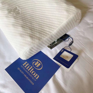 Hilton HOTELS & RESORTS 希尔顿酒店及度假村 天然乳胶枕 35*55cm 一对装