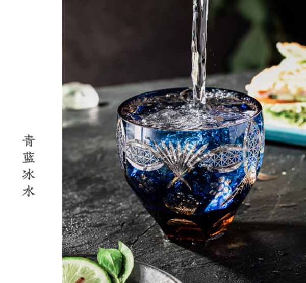 中国国家博物馆 海晏河清手工浮雕玻璃杯 84x90x40mm 玻璃 容量270ml 复古酒杯