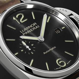 PANERAI 沛纳海 LUMINOR庐米诺系列 42毫米自动上链腕表 PAM00904