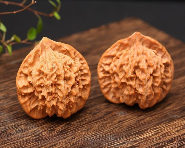 官帽核桃手把件2颗38x40mm纹路清晰皮质厚分量足