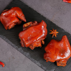 猪蹄熟食零食五香猪脚块酱卤香辣即食红烧猪手真空盐焗猪爪尖蹄膀