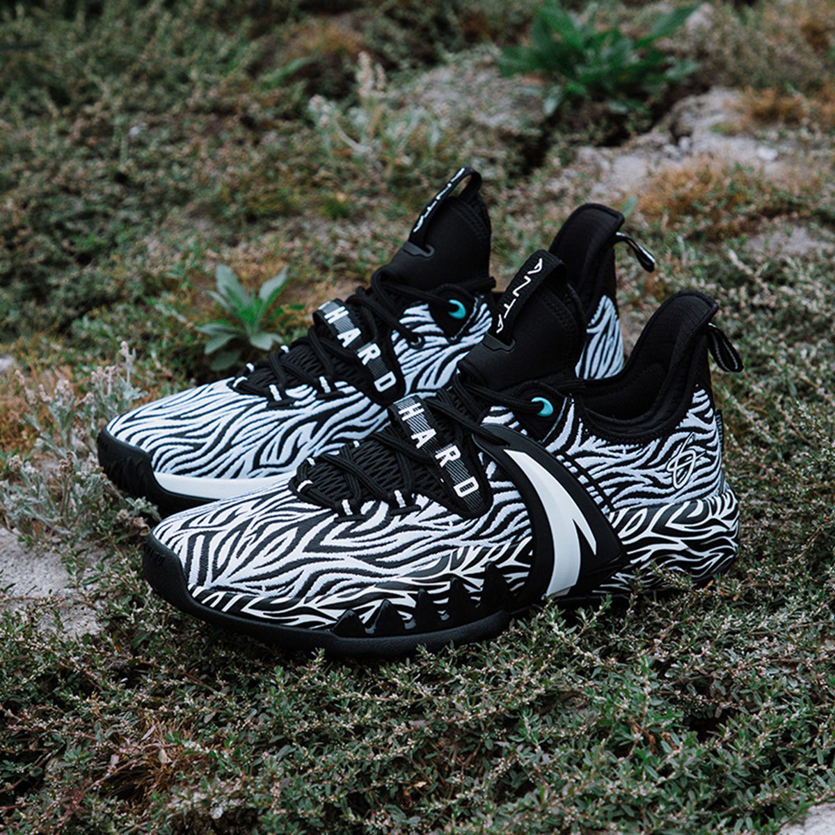 双十一安踏真的香海沃德2代篮球鞋