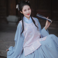 二木家 汉服 飞天小松鼠 女士比甲 流光缎款 皮粉色