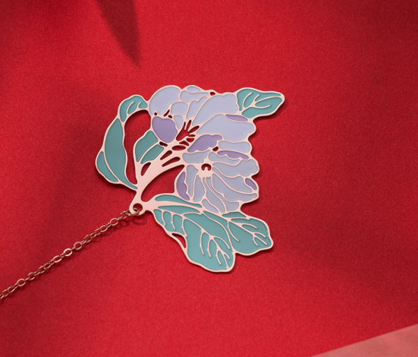 故宫文具四时花景金属书签海棠蛱蝶款