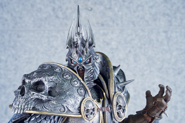 玩模总动员诺森德第一美臀正是在下暴雪出品巫妖王阿尔萨斯14雕像开箱