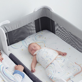BeBeBus 筑梦家婴儿床+防螨护脊床垫 白色