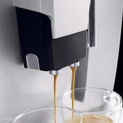 De'Longhi 德龙 ESAM04.110.S 全自动咖啡机 银色
